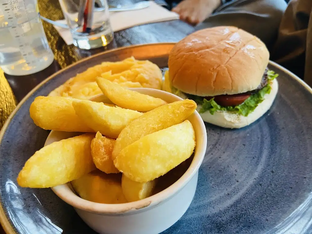 Menu_The Aperfield Inn_Biggin Hill_image_9