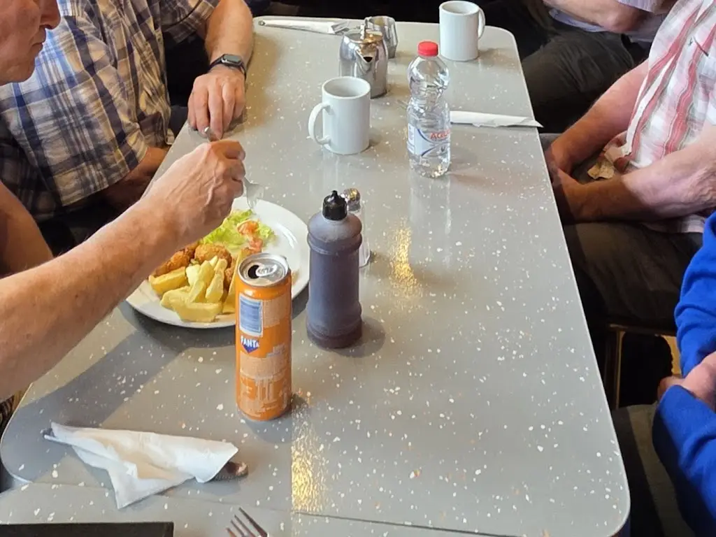 Billy Abwa_Waves_Randalstown_review