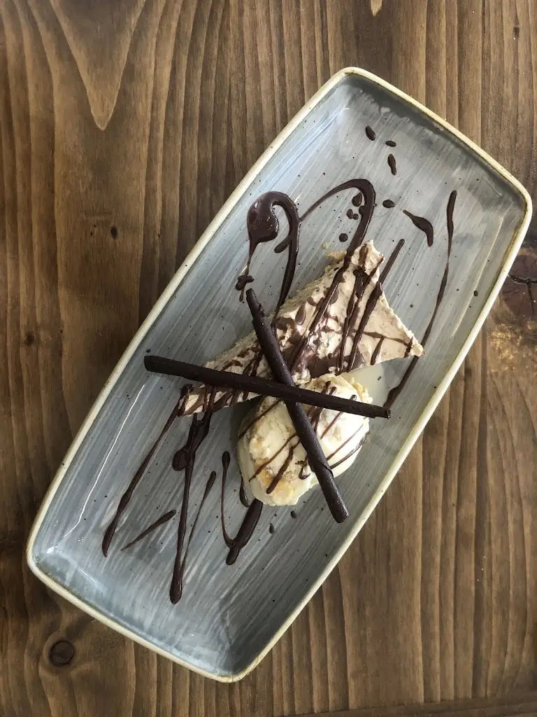 James Montgomery_Art Bar Funkel_Rathfriland_review