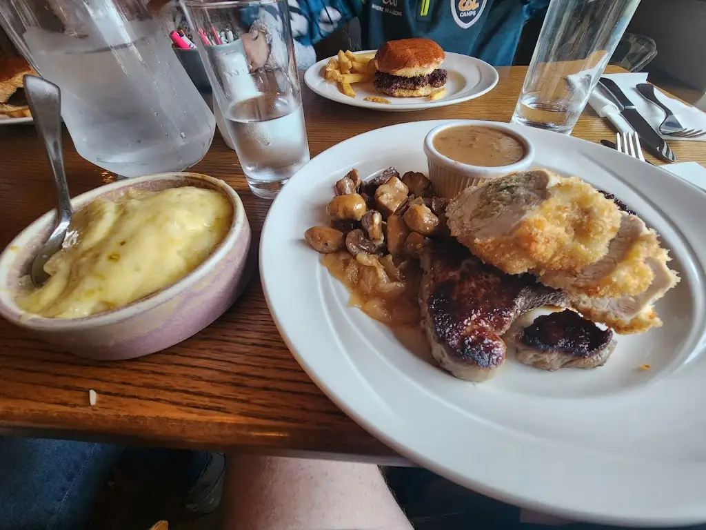 John O'Gorman_Kilbroney Bar_Rostrevor_review