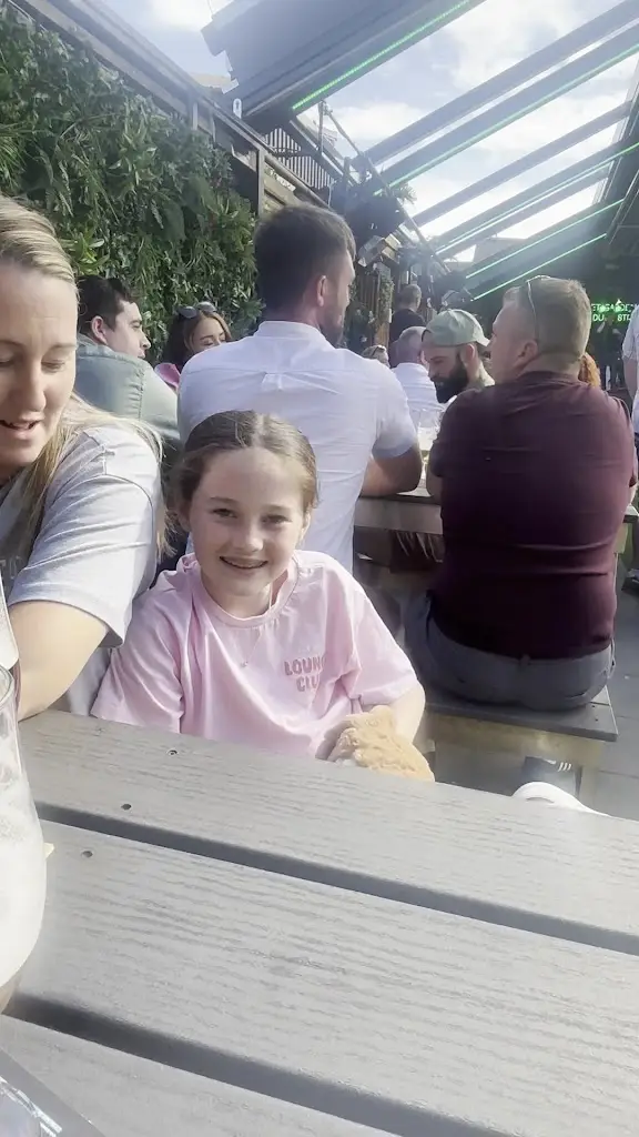 Vinny Kirby_No7 Duke Street (The Duke)_Warrenpoint_review