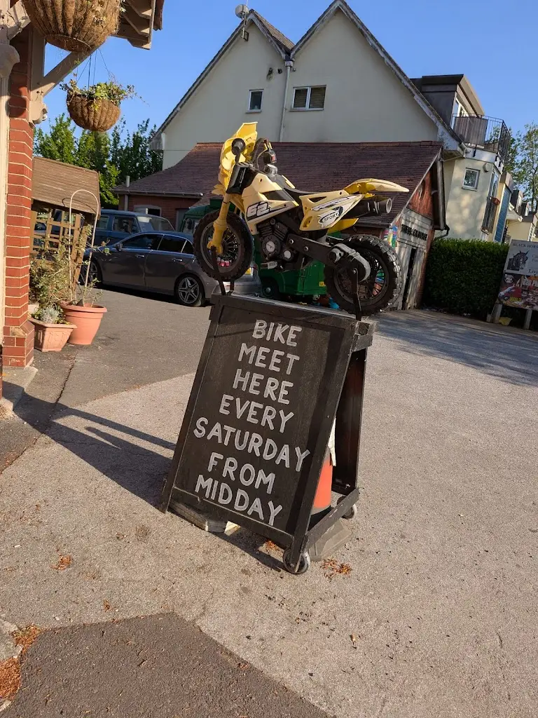 Michael_The Black Horse_Biggin Hill_review