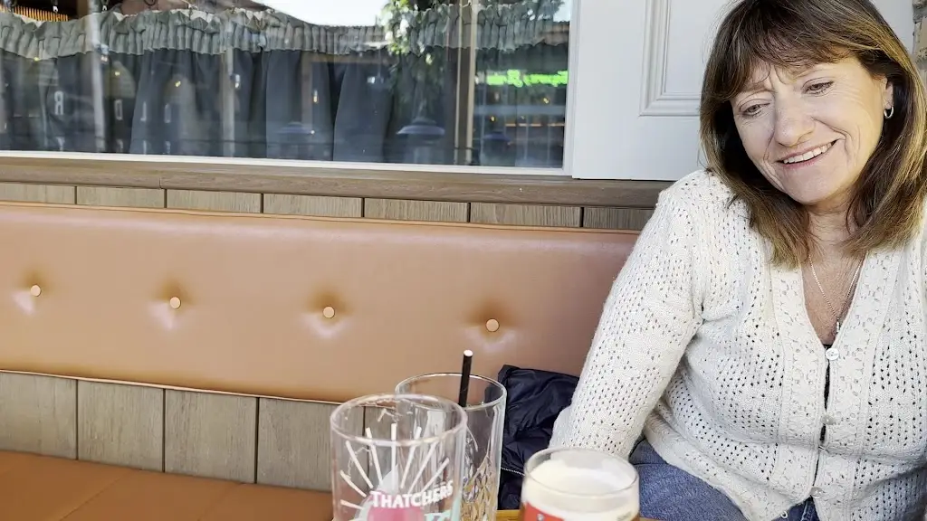 Olderfleet Bar & Lounge_Larne_slider_image_2