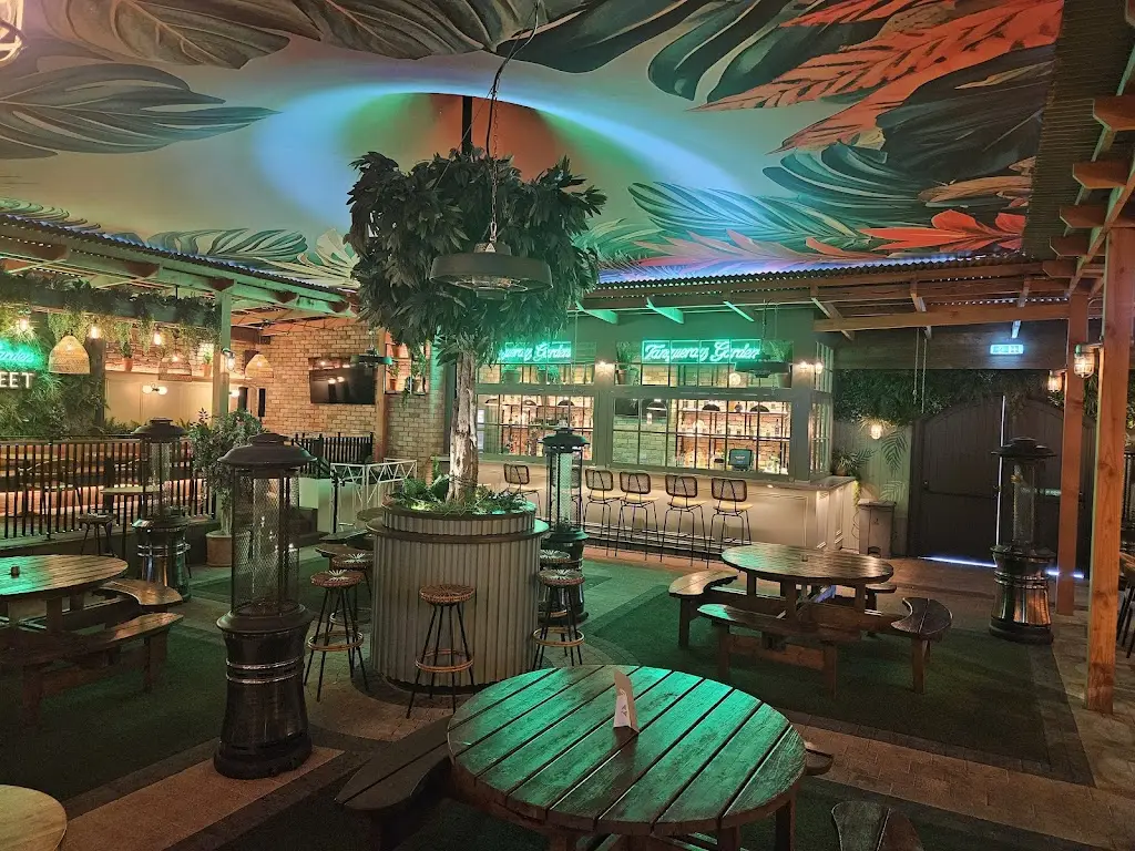 Olderfleet Bar & Lounge_Larne_slider_image_3