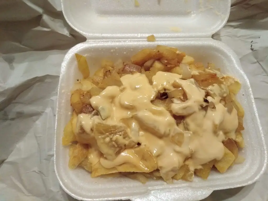 courtney fleming_D's Diner Fast Food & Carryout_Larne_review