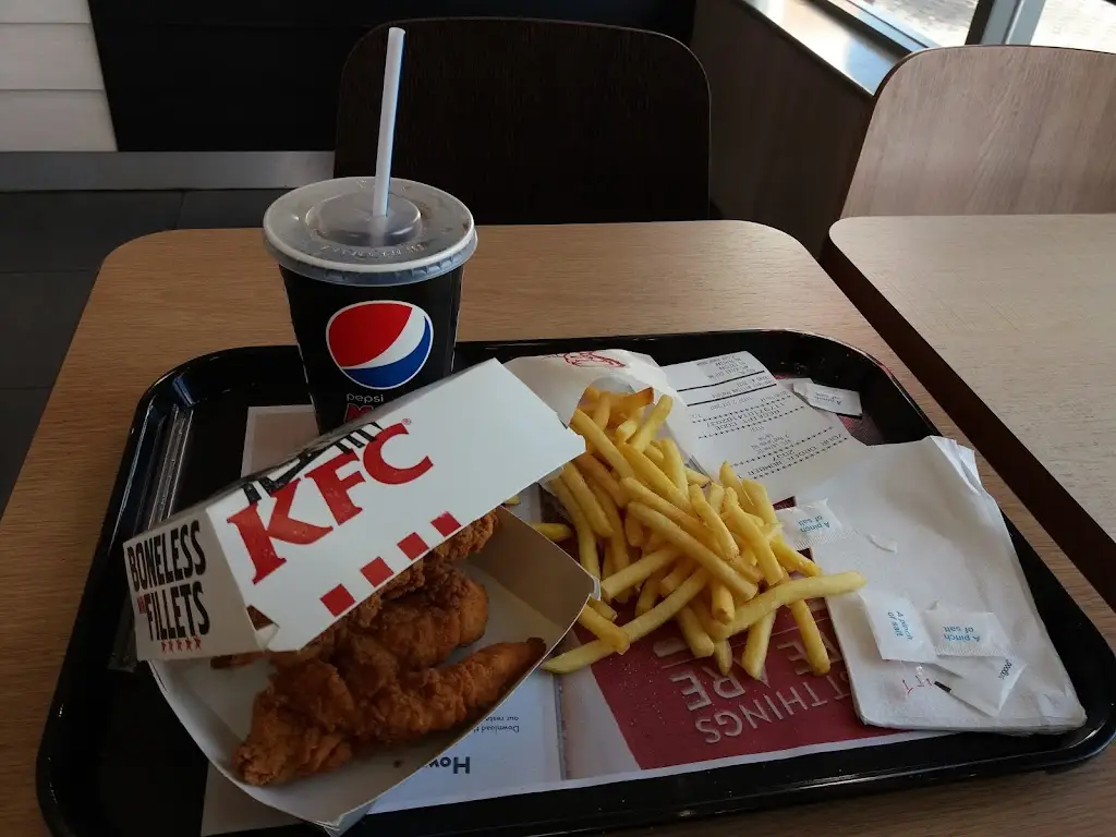 Menu_KFC Larne - Redland Roundabout_Larne_immagine_7