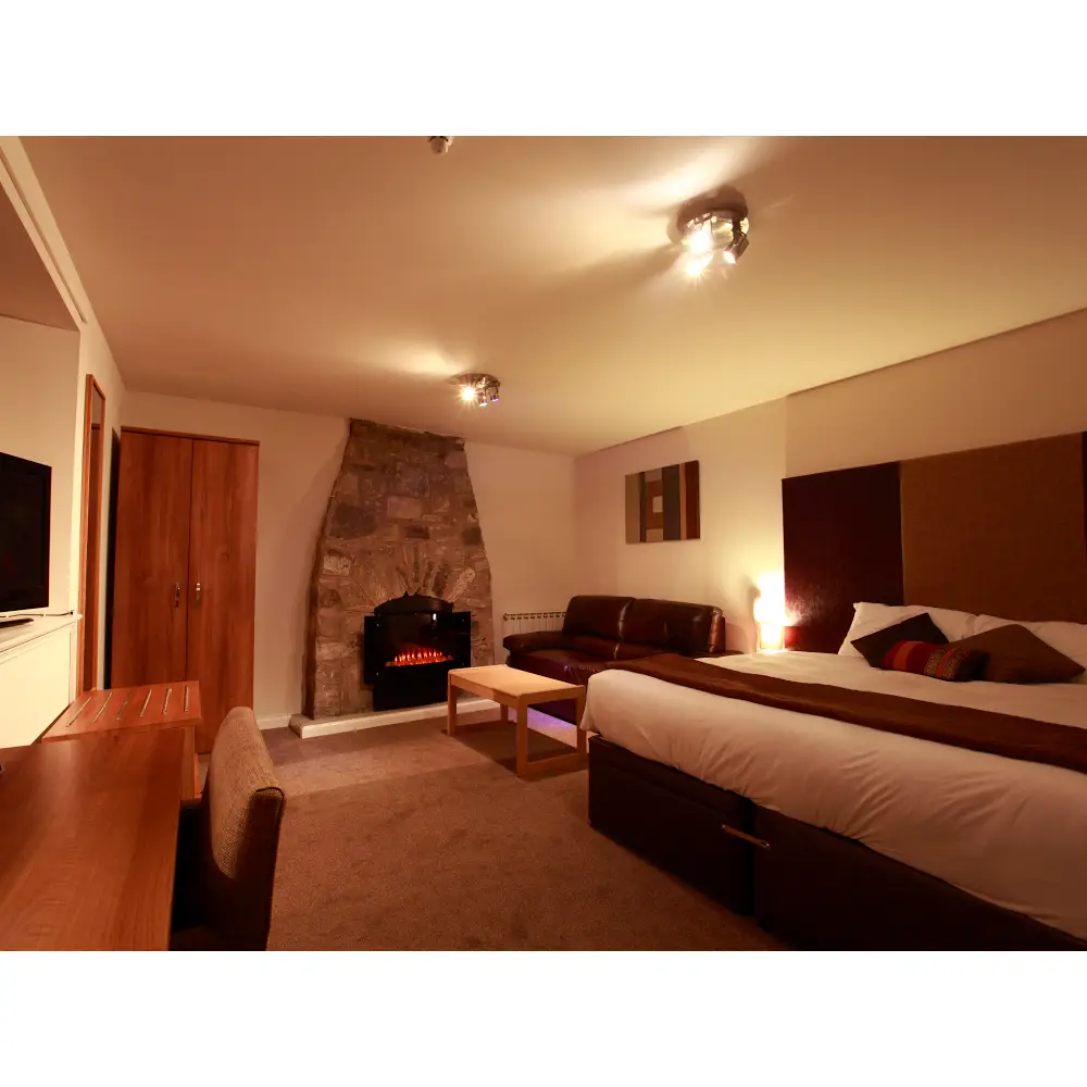 Aberdour Hotel & Stables Rooms restaurant in Aberdour