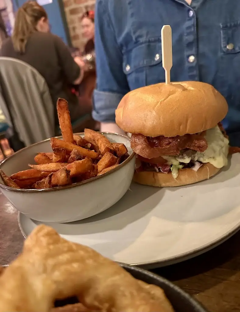 Rue_Omagh_slider_image_2