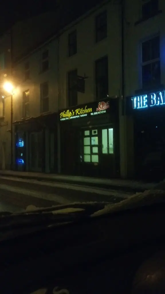 Phillips Kitchen_Omagh_slider_image_3