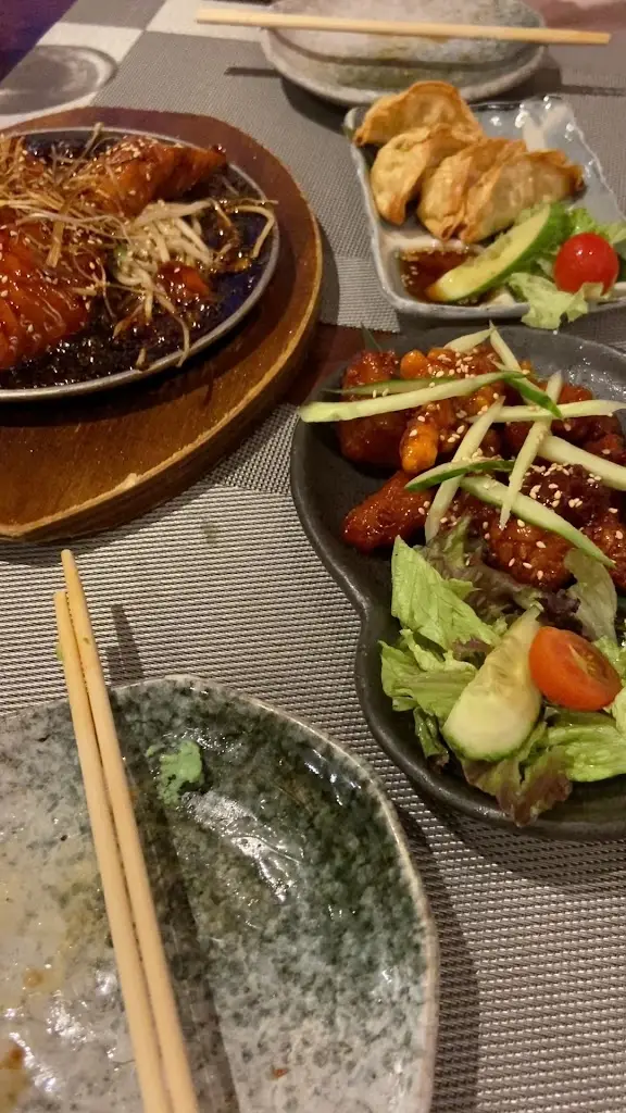 Zushi Restaurant_Adderbury_slider_image_2