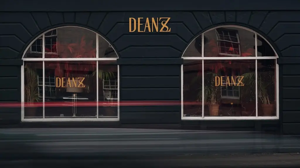 DeanZ’s Restaurant Restaurant in Abernethy