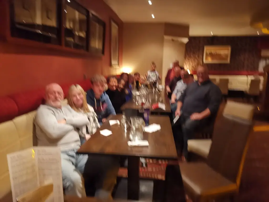 Tina McBrearty_Floyds_Strabane_review