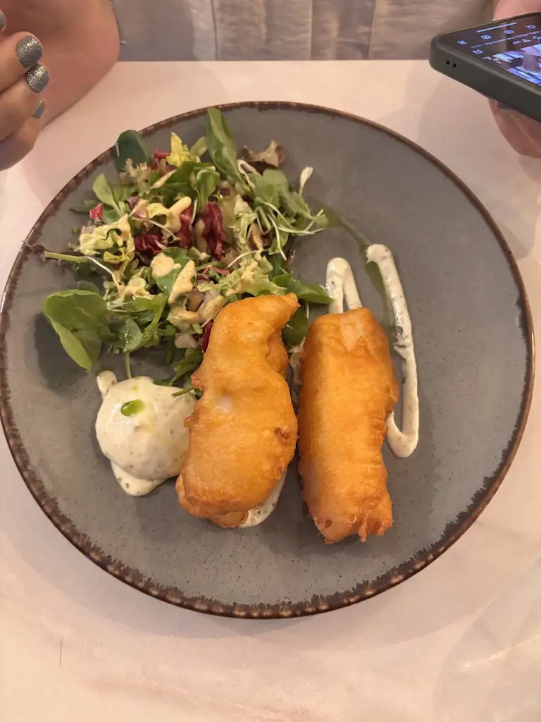 SACHIN GAWAS_Bistro 19_Addiebrownhill_review