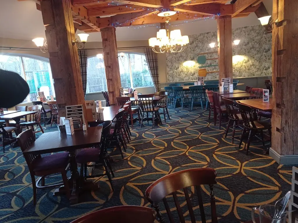 Brucefield Farm_Addiebrownhill_slider_image_3