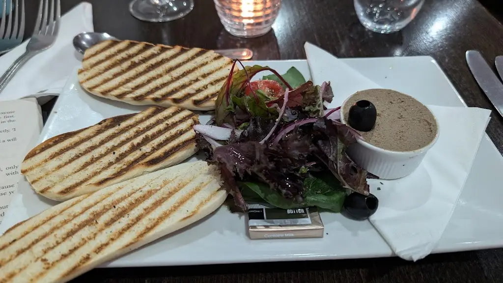 rachel penn_Mi Amore_Aberdeenshire_review