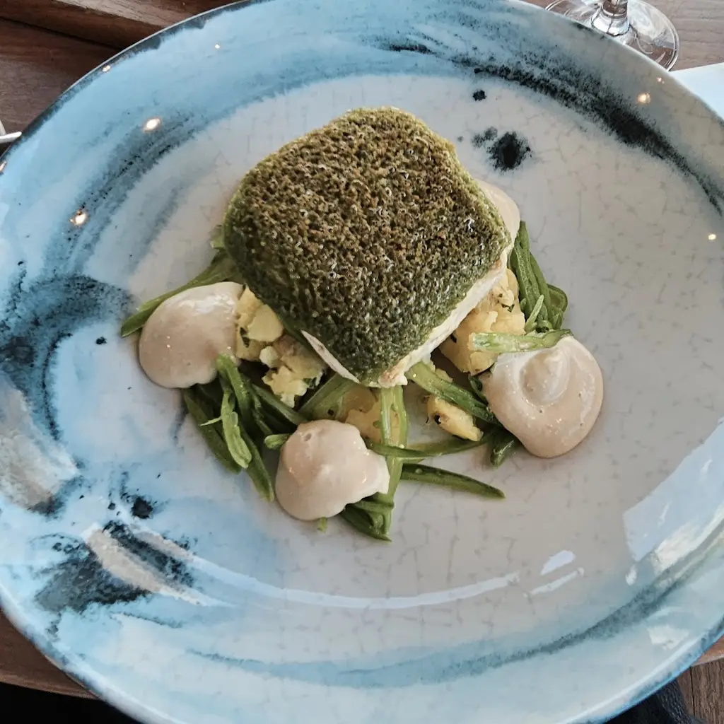 Francesca Pepoon_The Silver Darling_Aberdeenshire_review