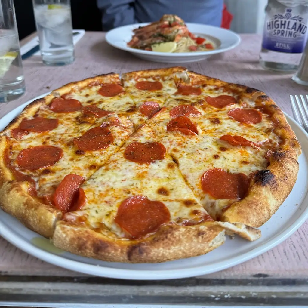 KB's Italian Kitchen_Aberfeldy_slider_image_2