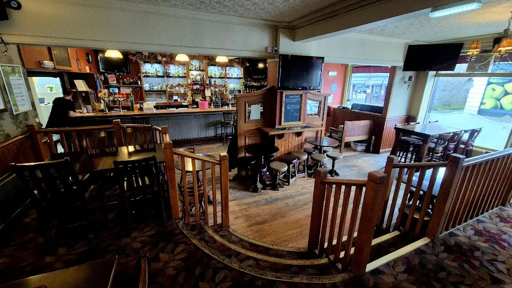 Schiehallion Bar & Restaurant_Aberfeldy_slider_image_1