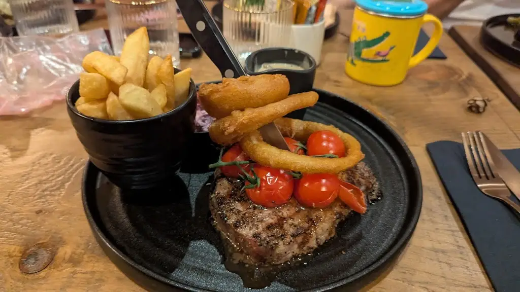 JF L_Inti lounge_Aberfeldy_review