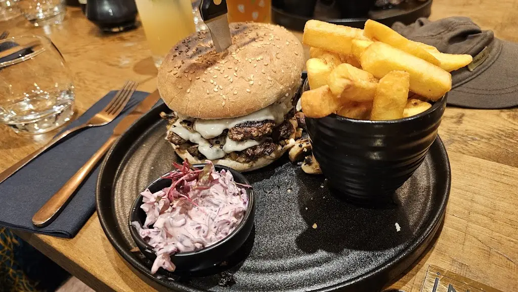 Inti lounge_Aberfeldy_slider_image_2