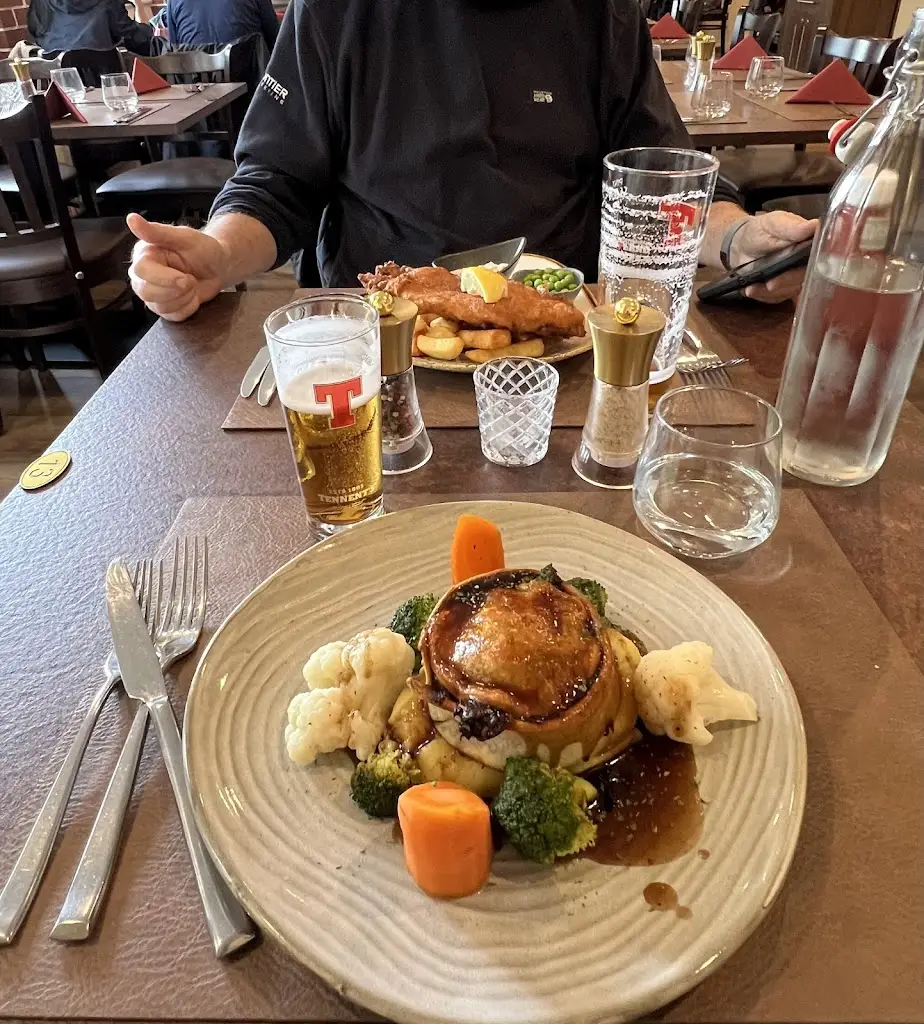 Kathy Eis-Heenan_The Bridge Restaurant of Pitlochry_Aberfeldy_review