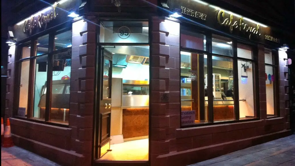 The Cafe Royal_Annan_slider_image_1