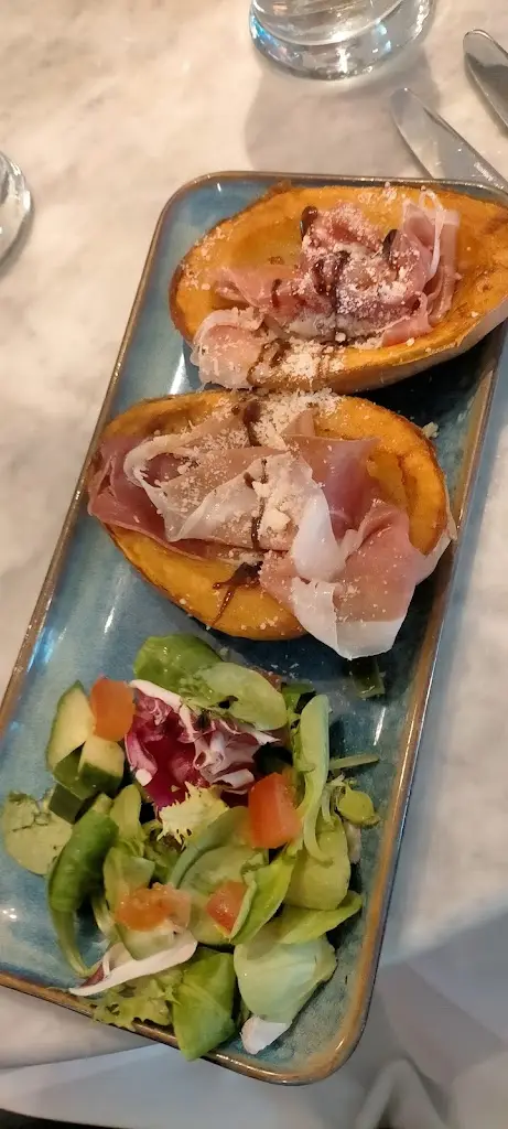 Fred Phillips_Alba the Restaurant and Claremont Hotel_Alloa_review