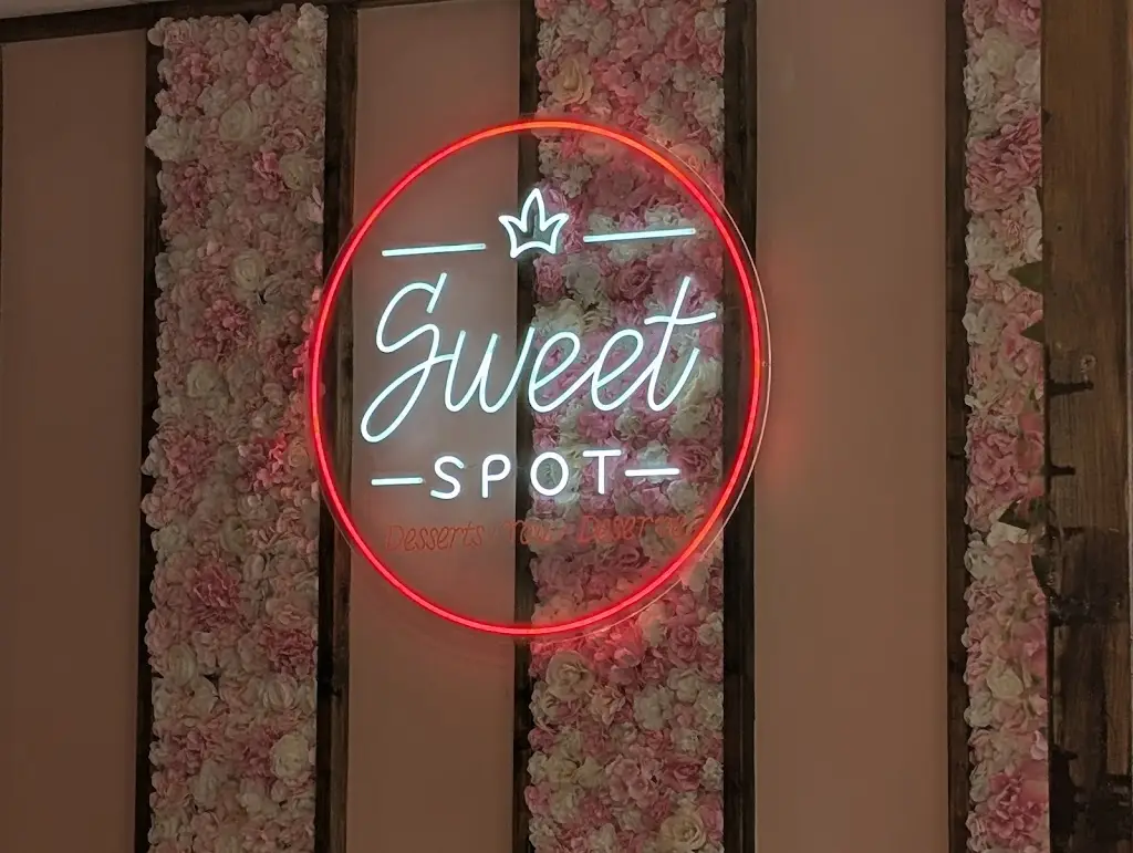 Dave Black_Sweet Spot Cafe & Dessert Restaurant_Alloa_review