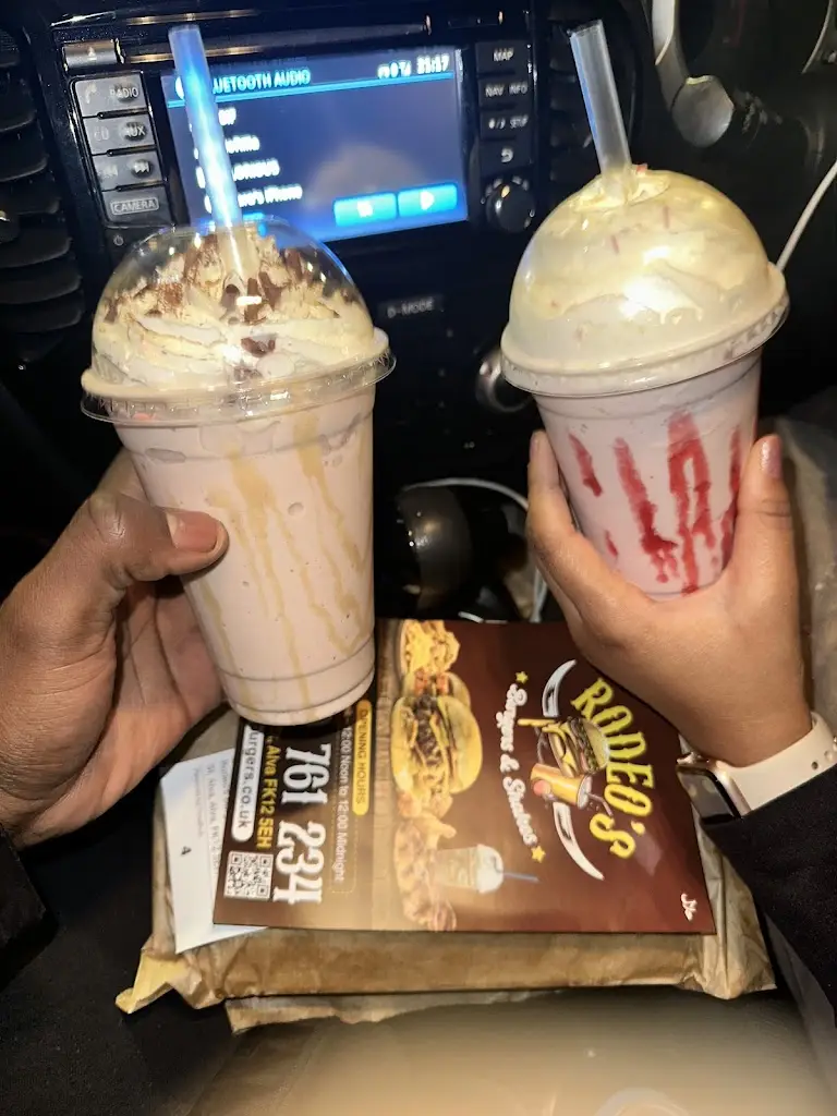 Panashe .18_Rodeo’s Burgers & Shakes_Alva_review