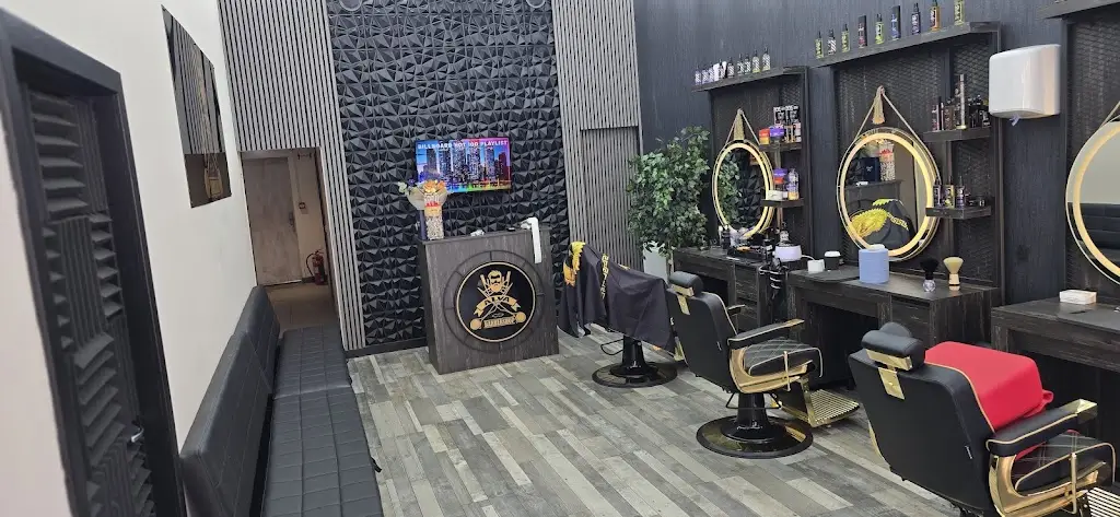 Alva Barber_Alva_slider_image_2