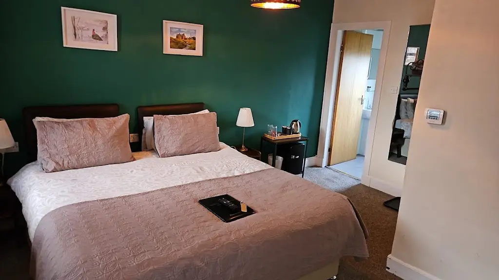 Matteo Ceriotti_The Old Cross Inn_Alyth_review