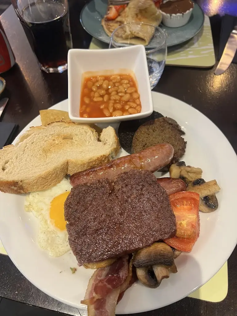 Kevin Crichton_The Old Cross Inn_Alyth_review