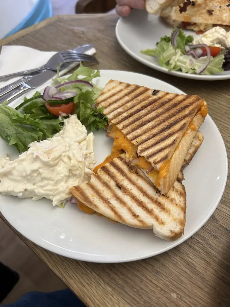 Linen Lease_The Dome Restaurant_Alyth_review