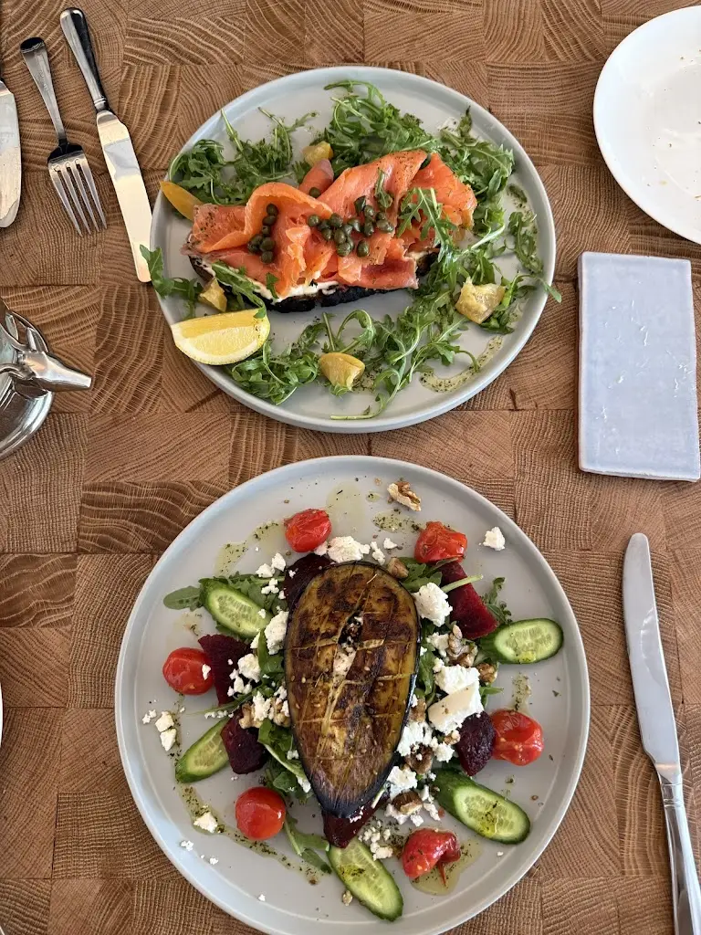 Radha Nath_The Causerie_Alyth_review