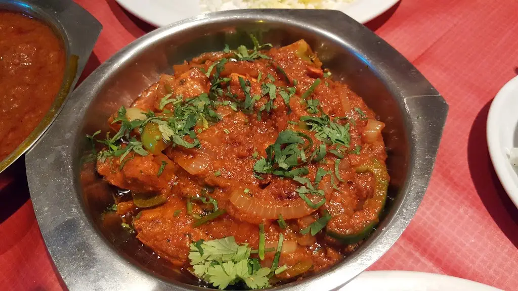 Lime Tree Indian Cuisine_Alyth_slider_image_2