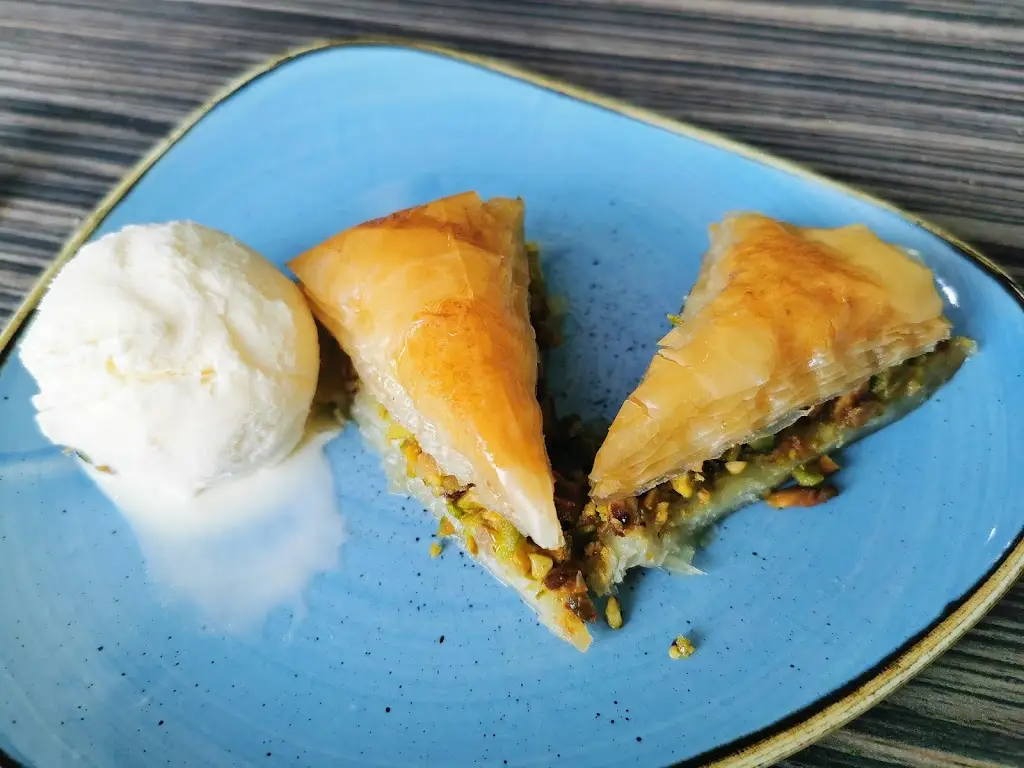 Menu_Pera Restaurant Aberdeen_Aberdeen_image_1