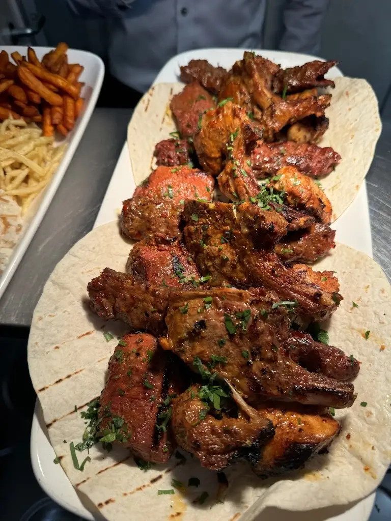 Menu_Pera Restaurant Aberdeen_Aberdeen_image_4