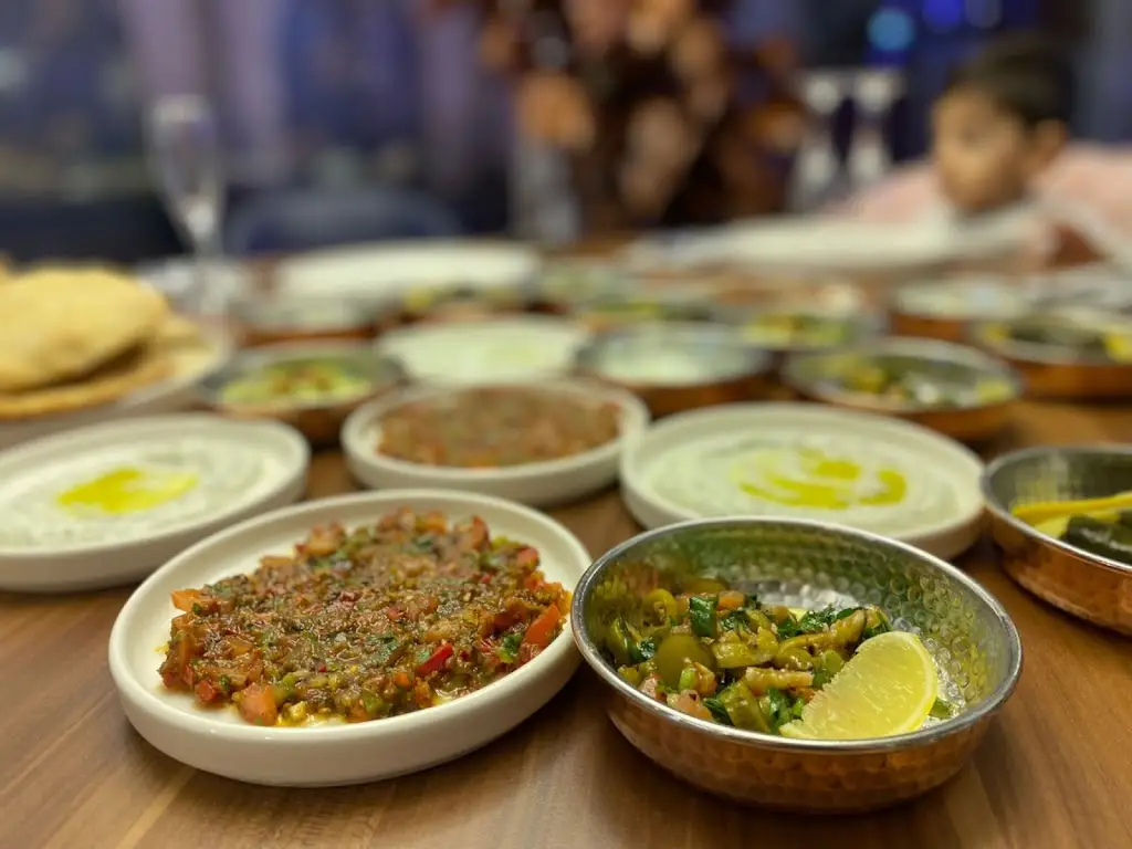 Laila Turkish Cuisine_Aberdeen_slider_image_3