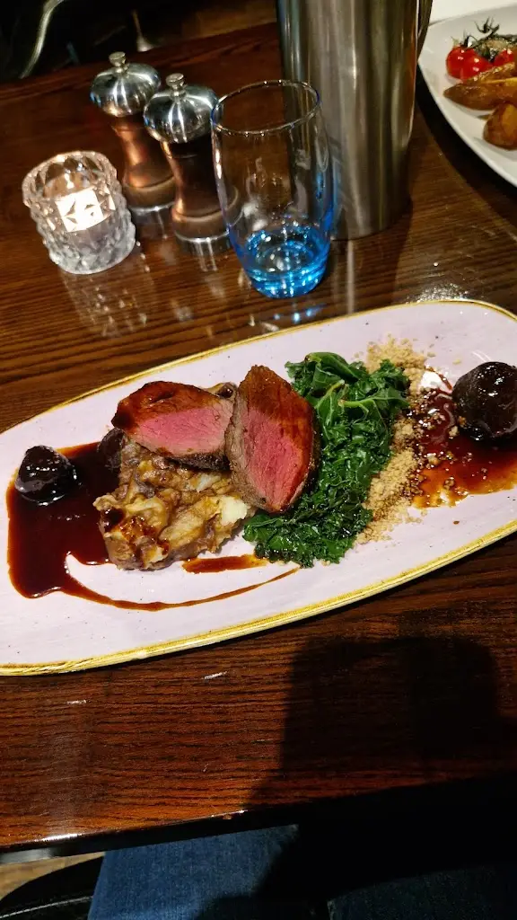 Manon G_No.10 Bar and Restaurant_Aberdeen_review