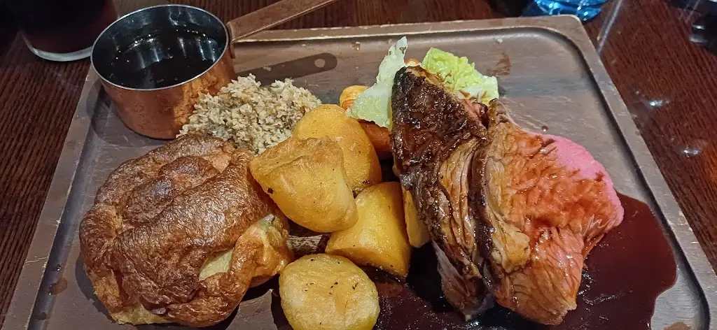 Tim Gilbert_No.10 Bar and Restaurant_Aberdeen_review