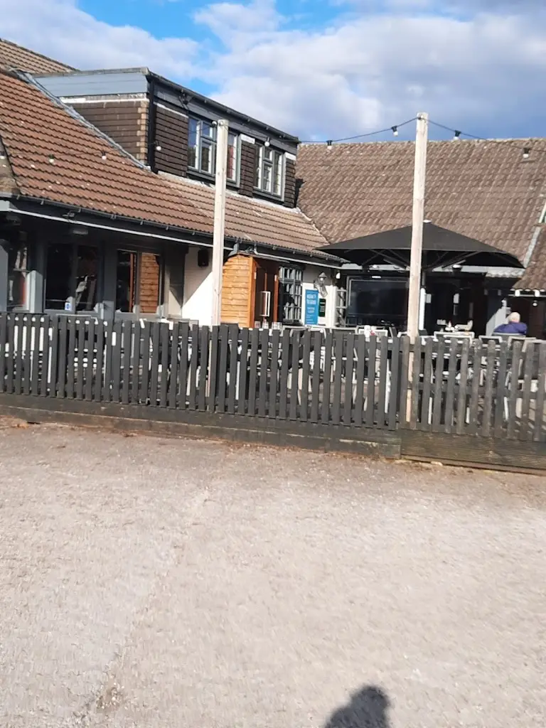 Lelania Oosthuizen_Venture_Billinge_recensione