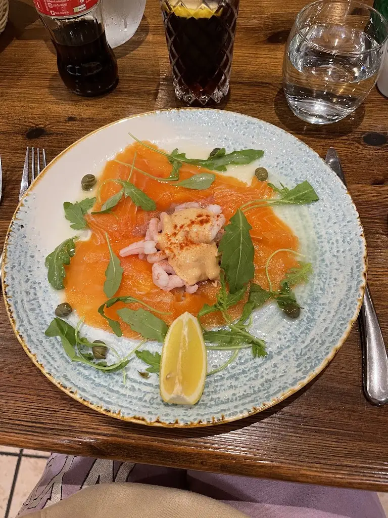 Anzelika Lincika_Al Fresco_Aberdeen_review