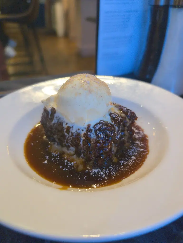 Nerea Fernanz_Tarragon On The Terrace_Aberdeen_review