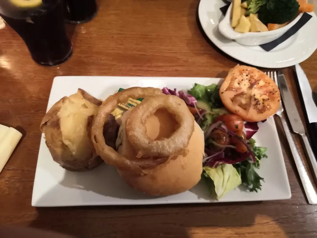 Menu_Houghwood Bar & Restaurant_Billinge_image_6