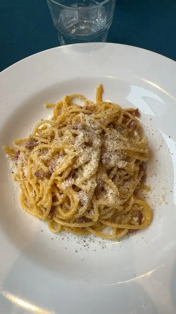 Menu_Gio's by La Lombarda_Aberdeen_imagen_7