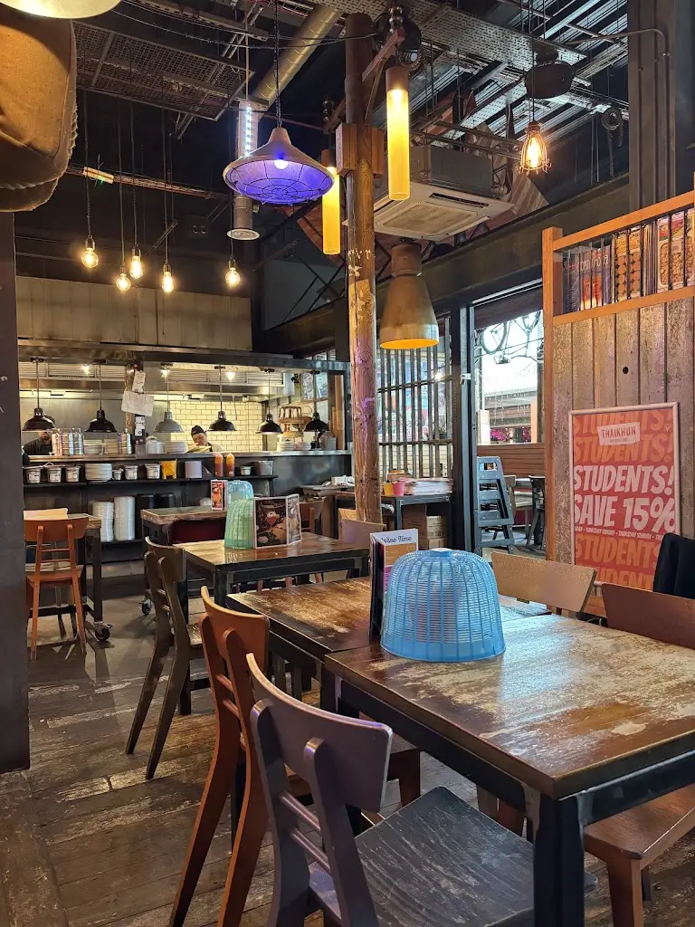 Thaikhun_Aberdeen_slider_image_3