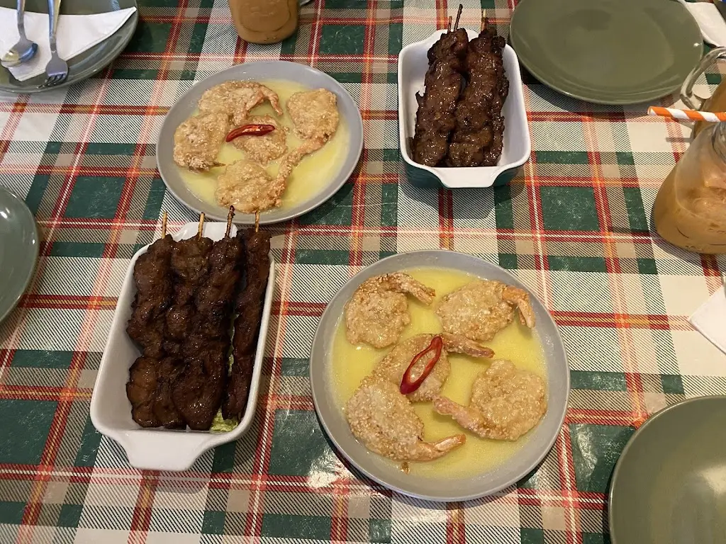 Jyo 52_Madame Mew's_Aberdeen_avis