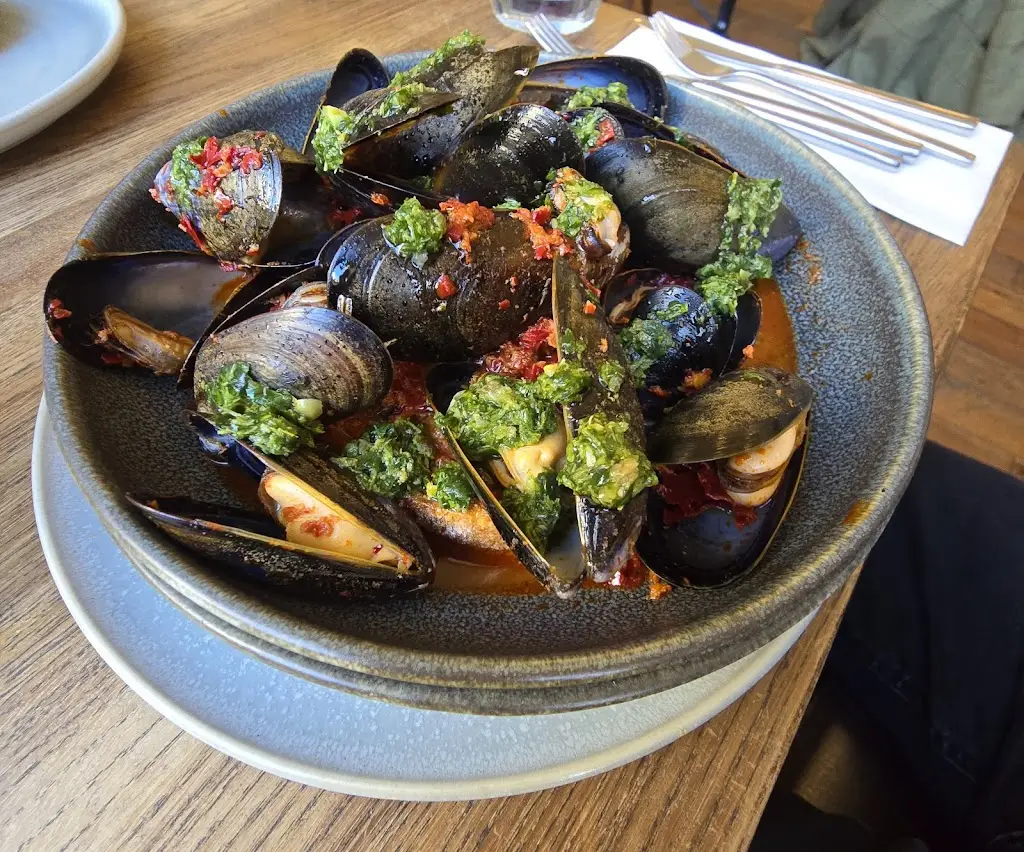 Moonfish Cafe_Aberdeen_slider_image_2