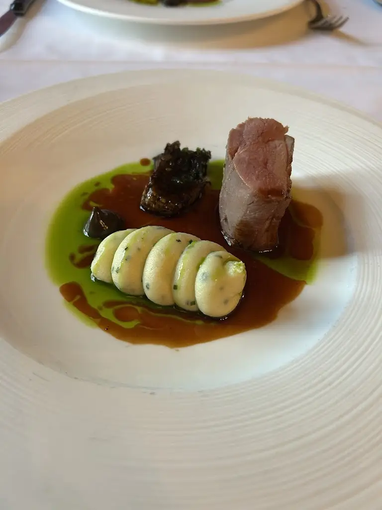 Gordon's Restaurant & Rooms restaurant in Angus