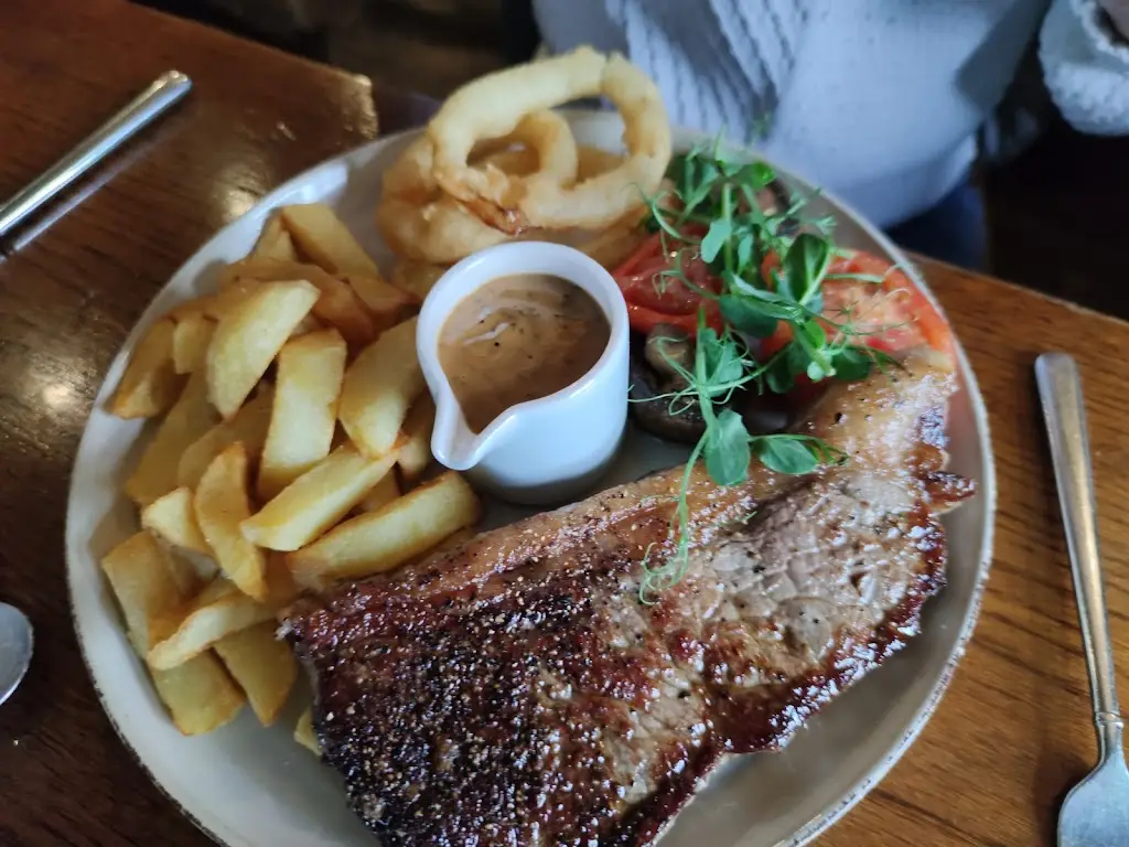 Menu_Drovers Inn Restaurant_Angus_image_6